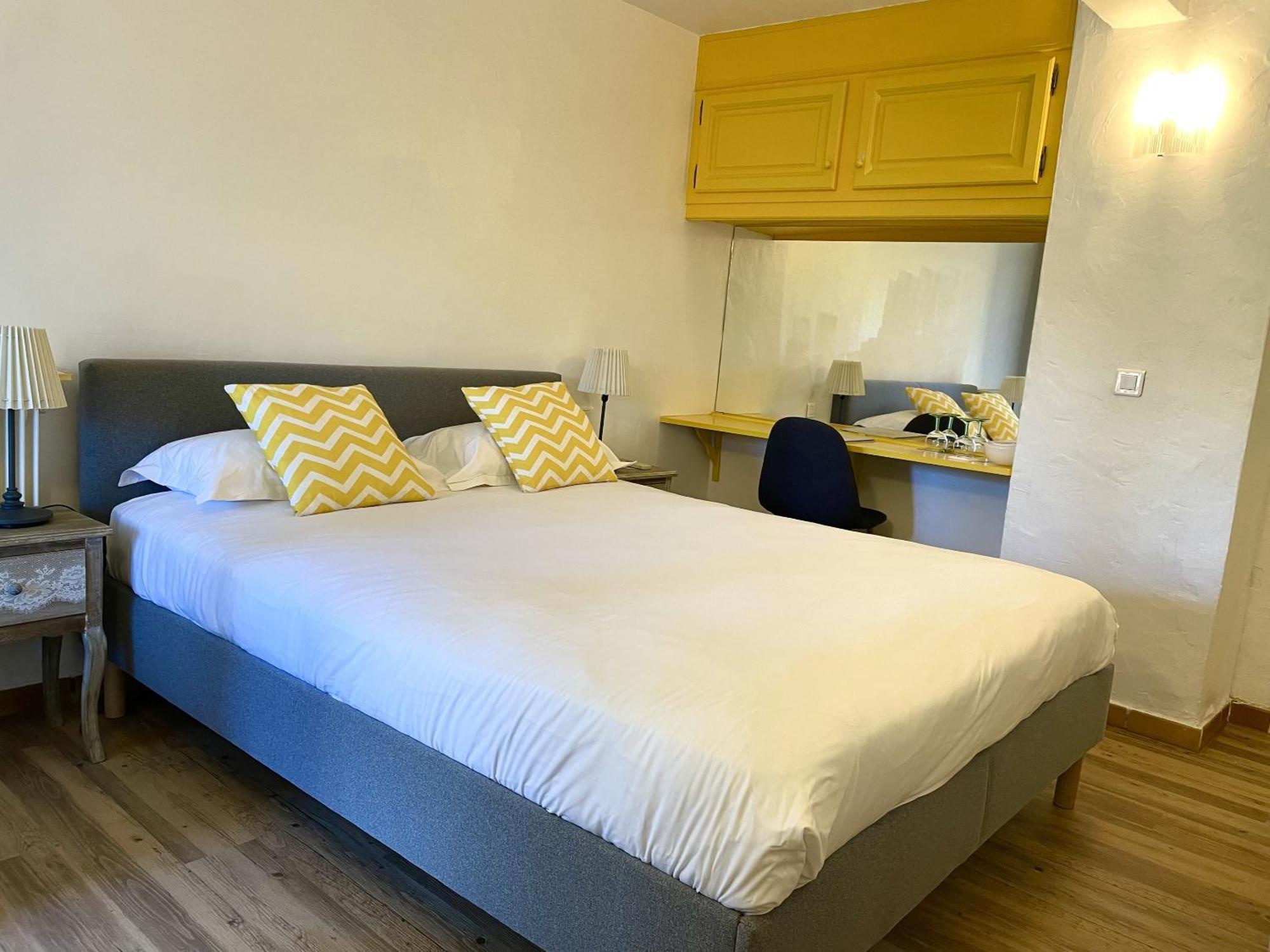 Hotel Jas Neuf Sainte-Maxime Phòng bức ảnh
